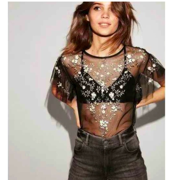 STUNNING Express embroidered fairy top!!! MINT CONDITION!! - Picture 3 of 10